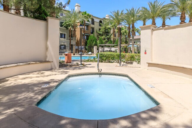 Photo - Loreto & Palacio Apartments