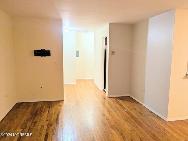 Photo - 364 Westwood Ave Unit 29