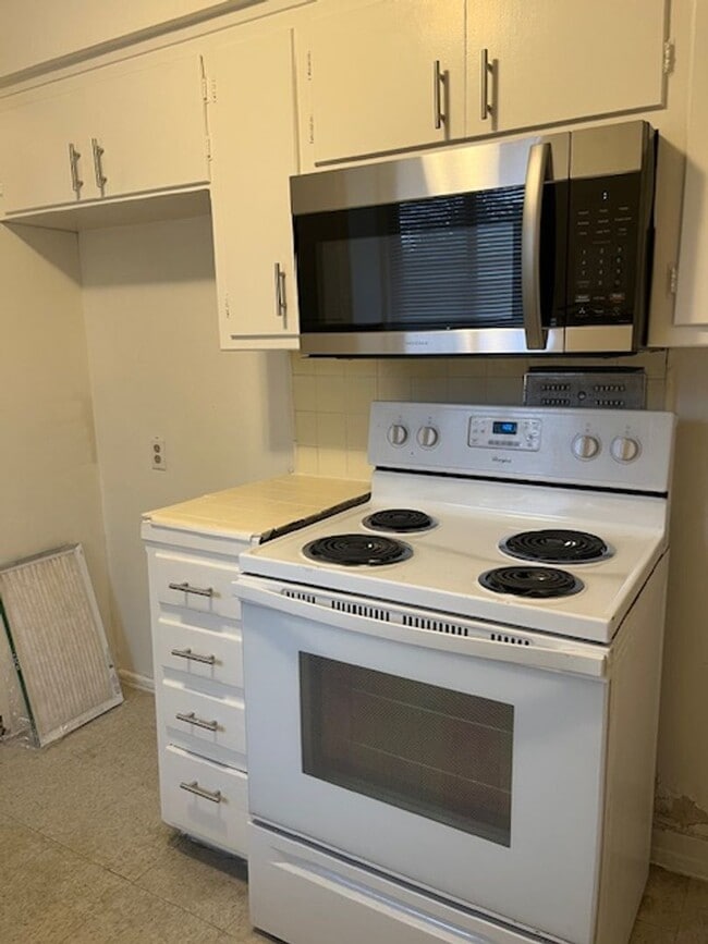 Photo - HT-406-410 Unit HT-406