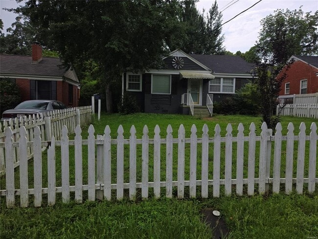 Photo - 110 Oak Forest Dr