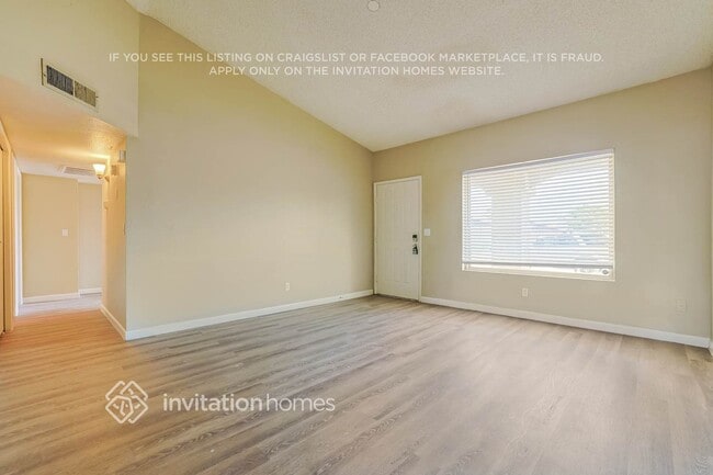 Photo - 1417 W Curry St