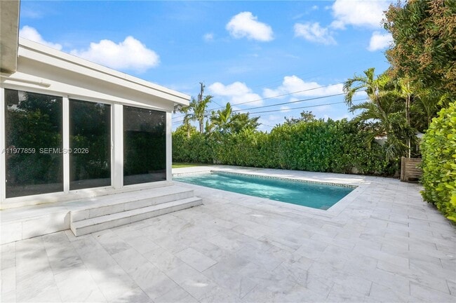 Photo - 7750 SW 16th St