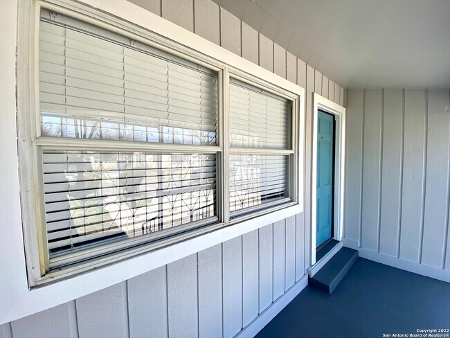 Photo - 178 Sweetbriar Ave