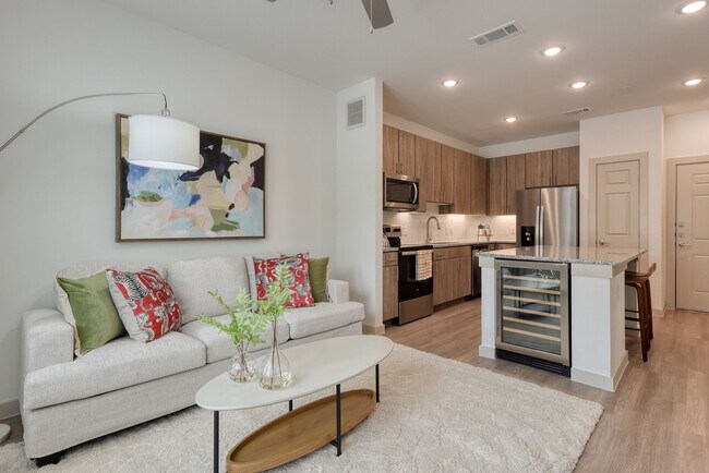 Apartamentos Alamo Residences en Spurs Lane — foto de la comunidad - Alamo Residences at Spurs Lane