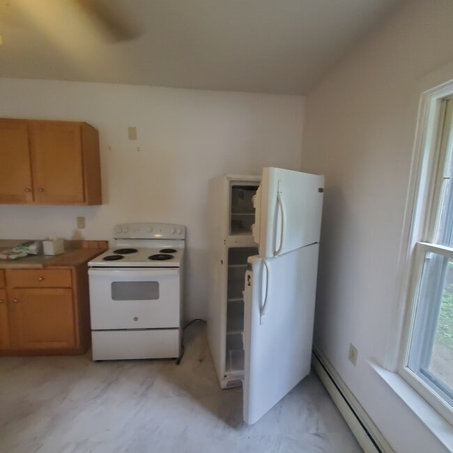 9 Mechanic St Unit B