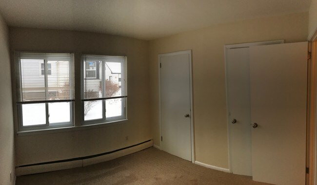 725 Wayzata Blvd E Unit 6