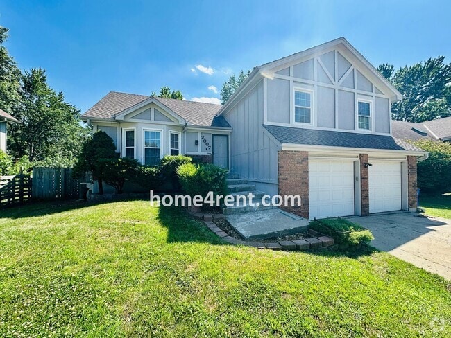 Building Photo - A Beautiful Olathe Home in a Quiet Neighbo...