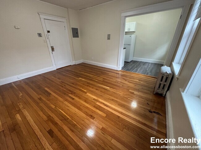 Photo - 462 Park Dr
