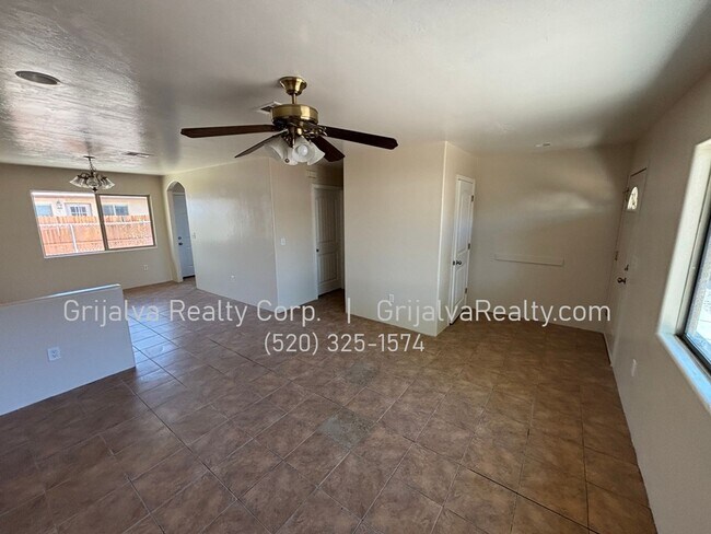 Photo - 5015 S Park Ave Unidad A