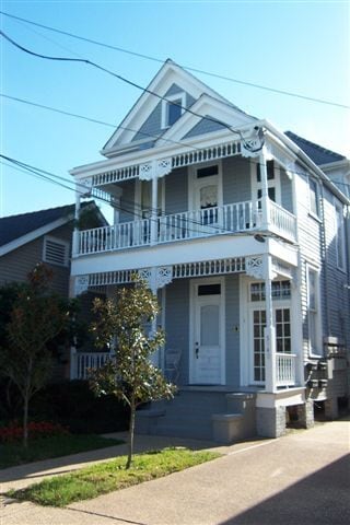 Building Photo - 5940 Laurel St Unit 4