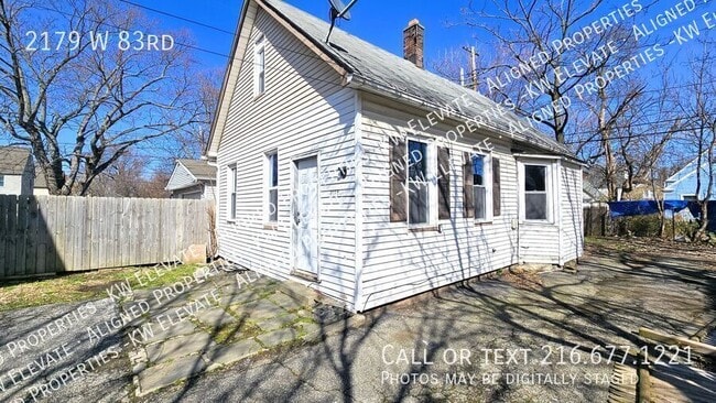 Building Photo - 2179 W 83rd St