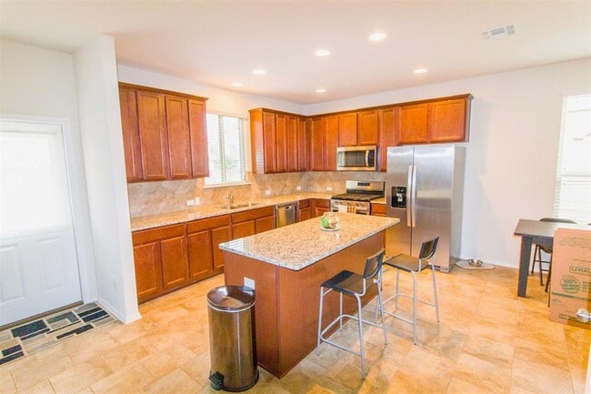 Photo - 2601 Chandler Creek Blvd