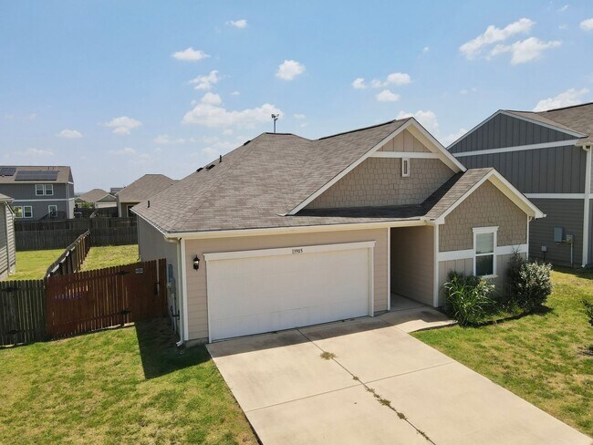 13905 Charles Abraham Wy