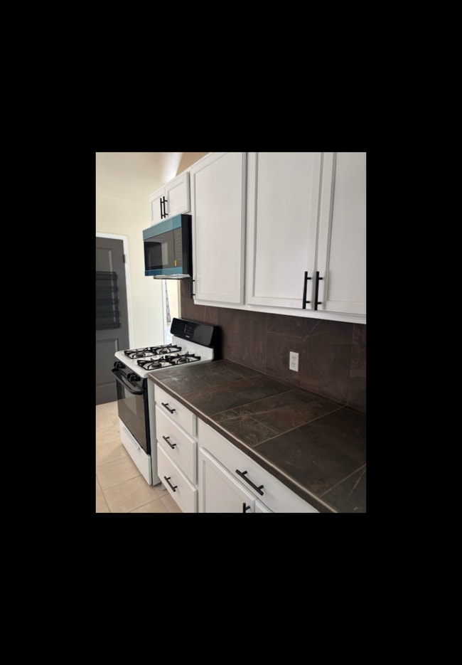 Photo - 9111 Cattaraugus Ave