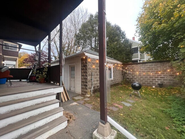 Photo - 110 W Quincy St Apartments Unit #1