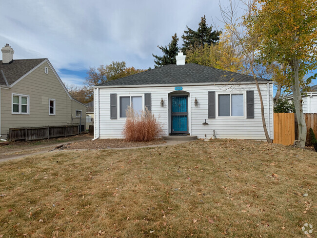 Building Photo - 2681 S Humboldt St Rental