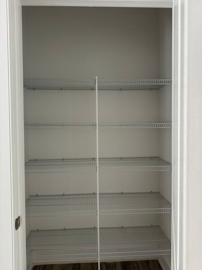 Photo - 24 Veterans Memorial Dr E Unidad Apt. 2