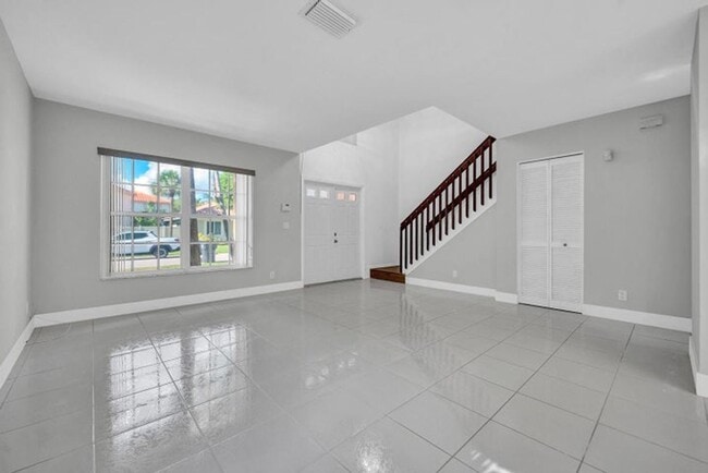 Photo - 10820 Buttonwood Lake Dr