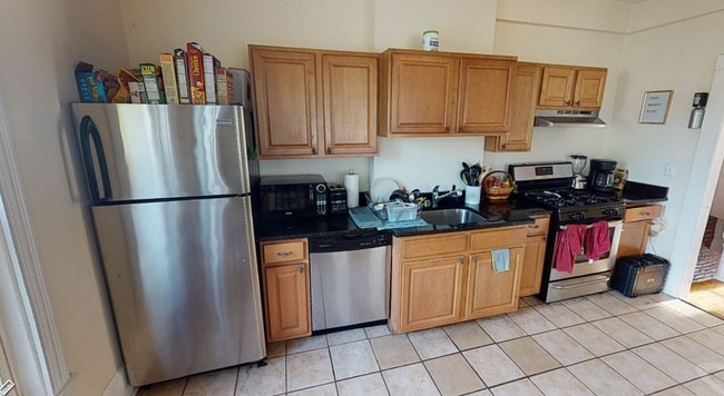Photo - 24 Reedsdale St