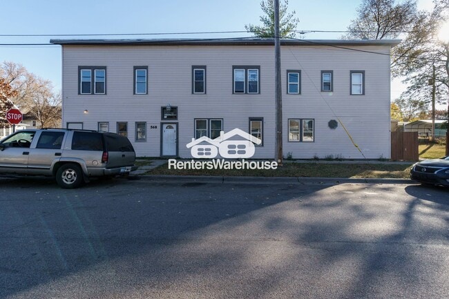 Building Photo - 568 N Farrington St Rental