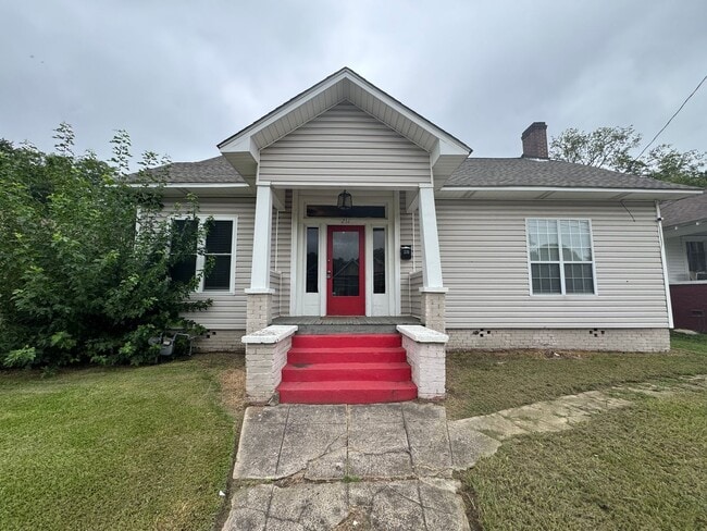 Building Photo - Birmingham/Woodlawn Rental