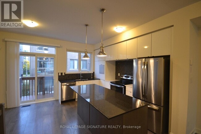 Photo - 202 Huguenot Rd