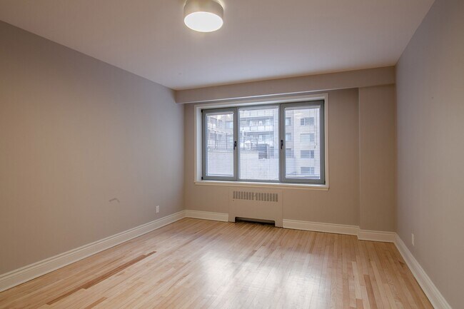 Photo - 3468 Rue Drummond Unit 202