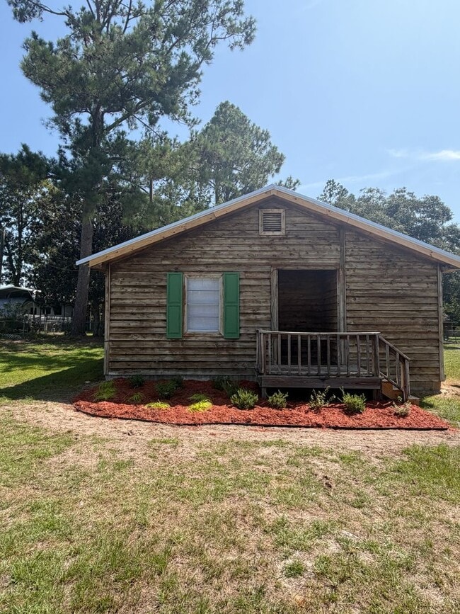 Photo - 2306 Center Dr