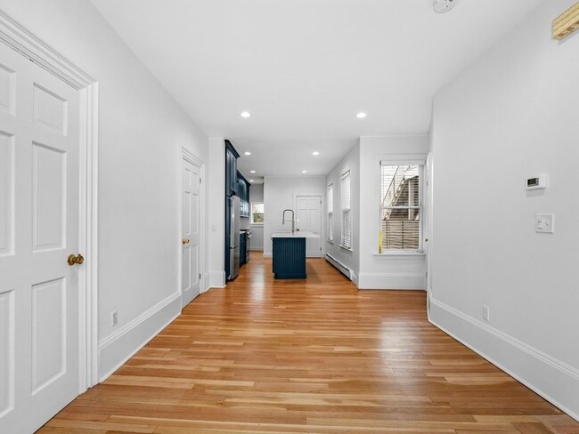 Photo - 271 Bunker Hill St Unit 1