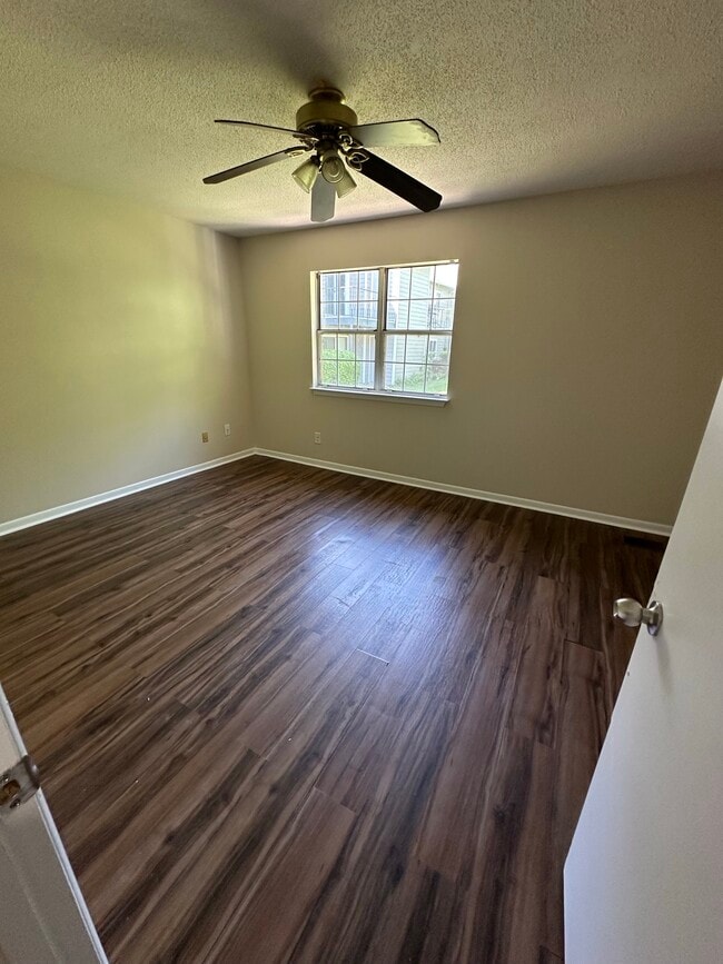 Photo - 2926 Heathstead Pl