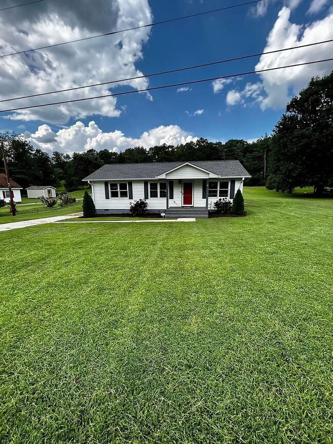 Photo - 2 Bedroom Home Outside Walhalla City Limits