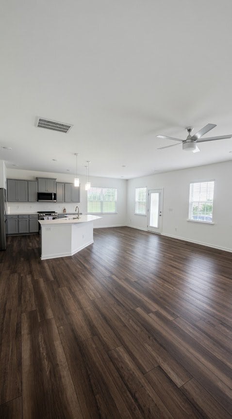 Photo - 5531 Hydrangea St