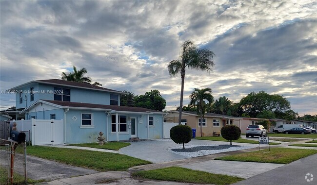 Building Photo - 7300 Garfield St Rental