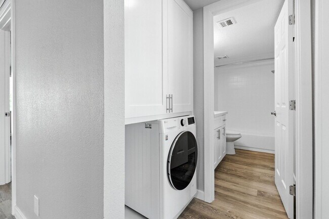 Echelon Apartments