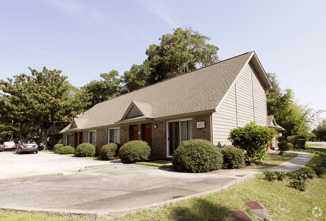 Building Photo - Magnolia Gardens Rental