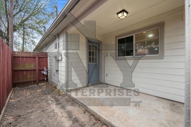 Photo - 815 Cravens St Unidad Cravens Place C1