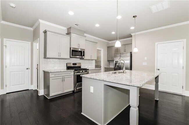 Photo - 6610 Trailblazer Rd