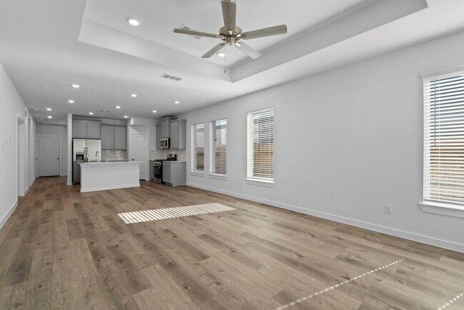 Photo - 17219 Bluebonnet Creek Trl