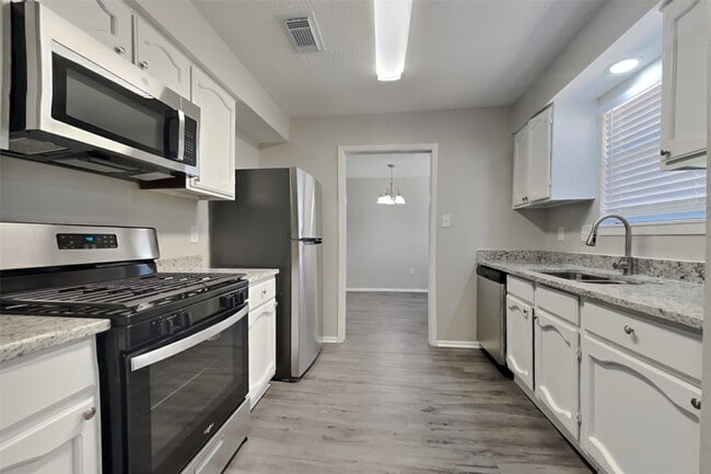 Photo - 14126 Barrone Dr