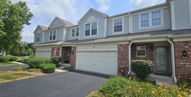 Building Photo - 14 Parkside Ct