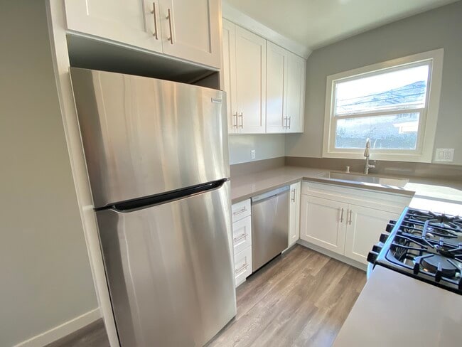 Photo - Palms Apartments