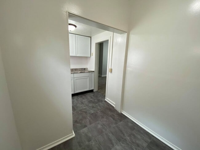 912 N 10th St Unit 3