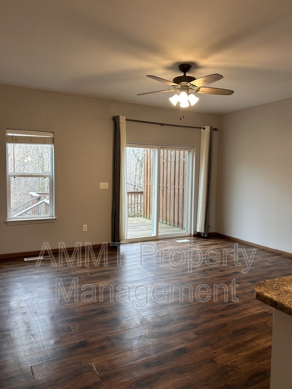 Photo - 2018 Sugar Creek Dr NW