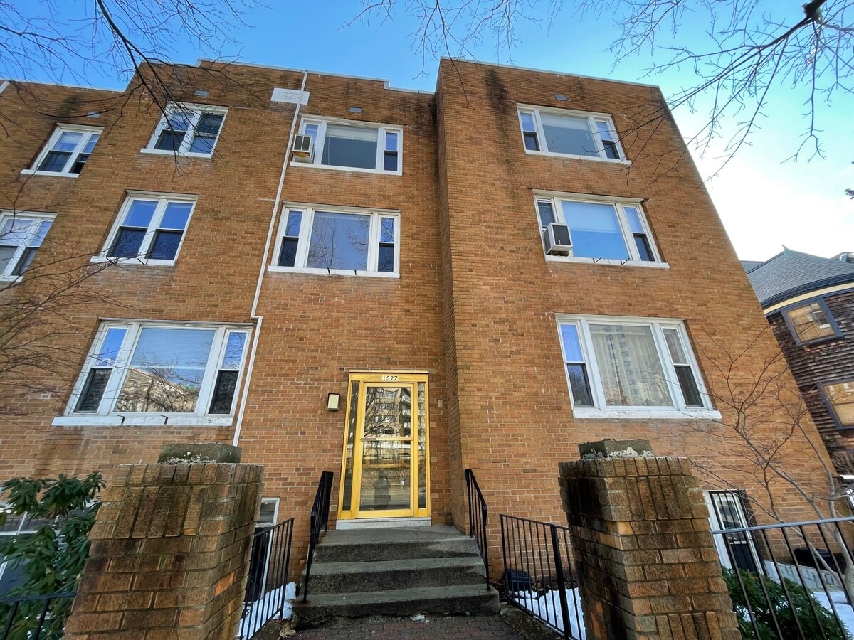 Photo - 1527 Beacon St Unidad 3 Rental