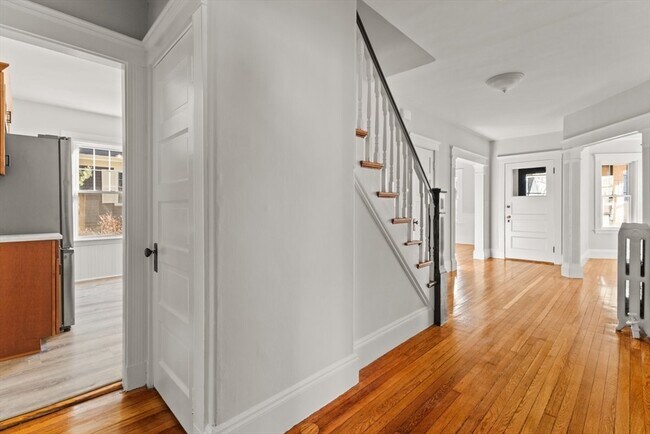 Photo - 22 Lewis St Unit 1