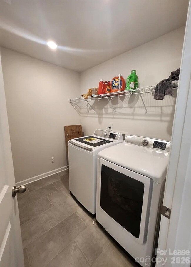 Photo - 406 Cranford Dr
