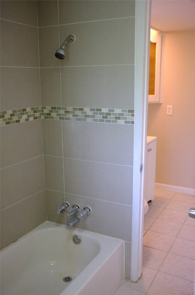 Photo - 6310 French Chateau Dr