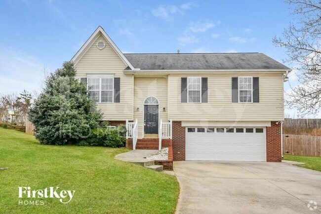Building Photo - 7921 Woodpark Dr Rental