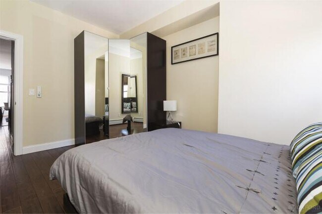 Photo - 2 bedroom in BROOKLYN NY 11215 Unit 1FLR