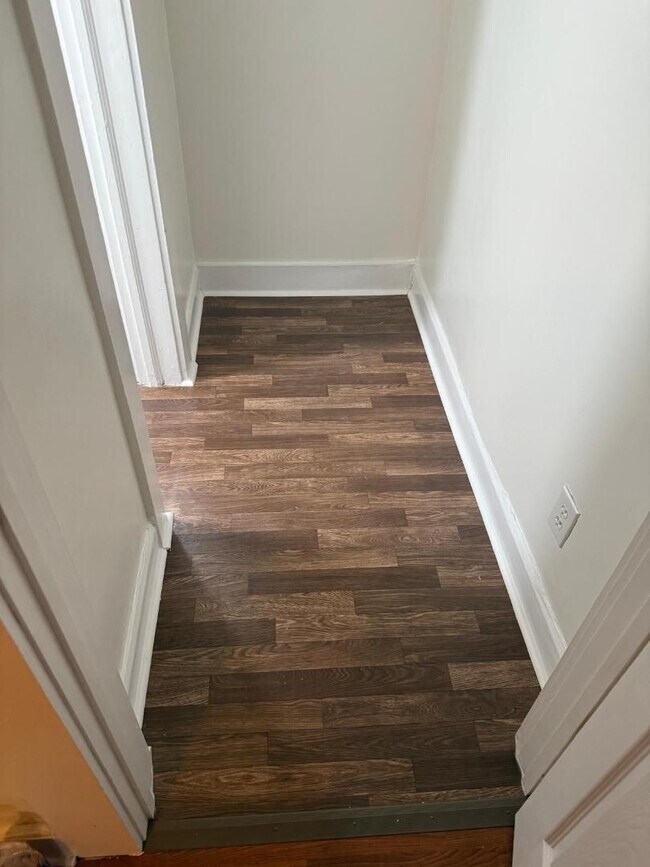 Photo - 932 E Market St